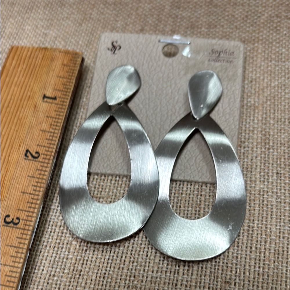 Silver Teardrop Earrings - Picture 2 of 2